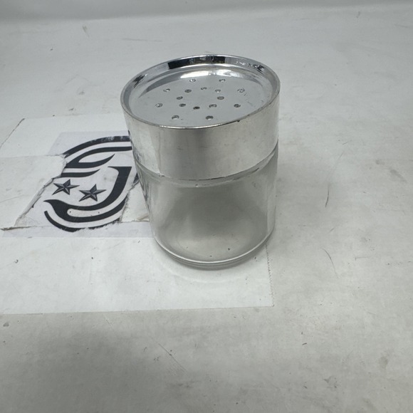 WALT DISNEY PRODUCTIONS MICKEY MINNIE GLASS SALT AND PEPPER SHAKERS VINTAGE - Picture 8 of 9